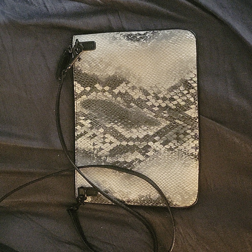 GAP Leather Snakeskin Crossbody Bag - Picture 3 of 5